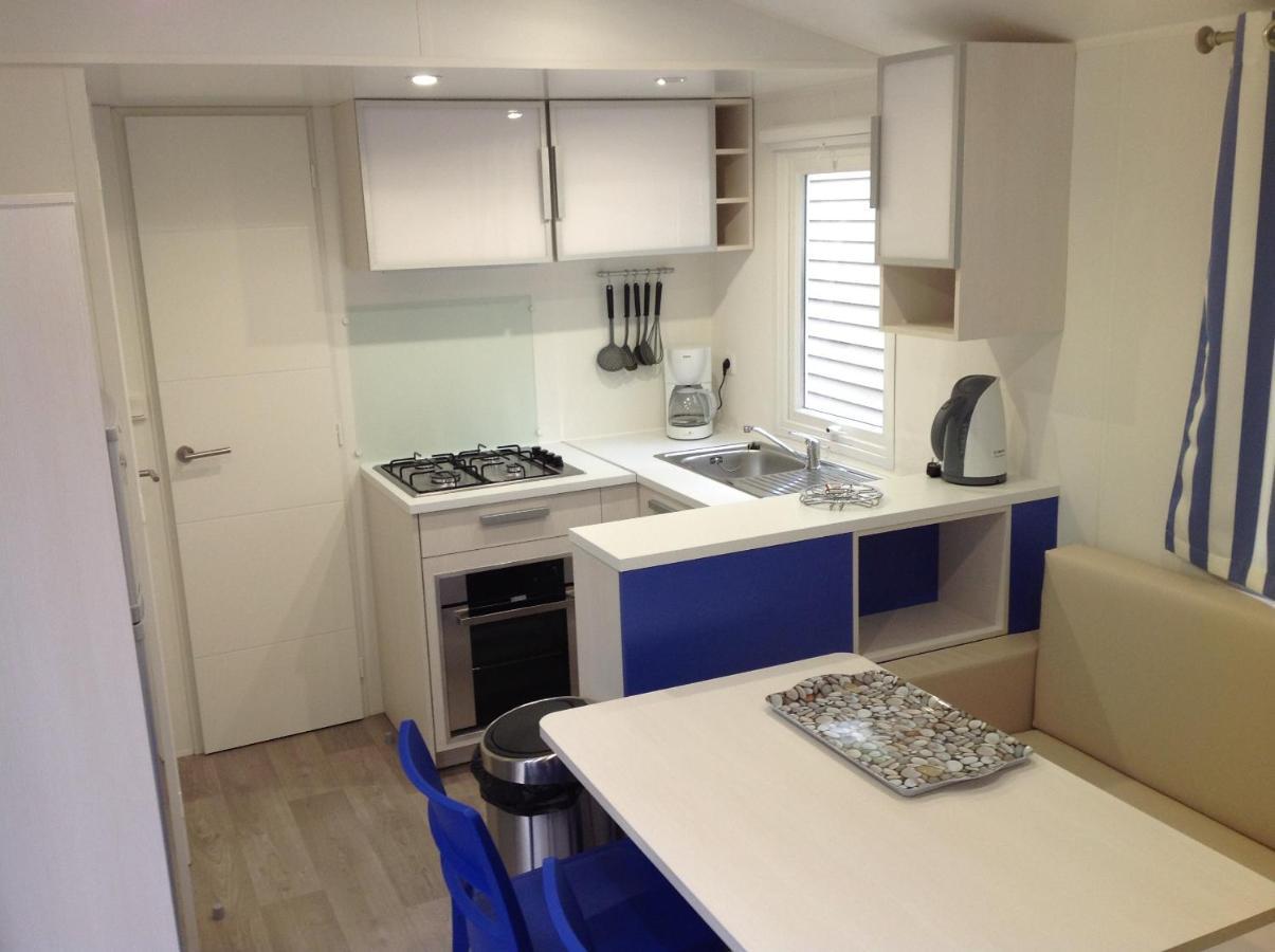 Topsun Argeles Camping La Sirene 2 Bedroom 25M2 Max 4 Personnes Inc Bebe Pas D'Enfants Sans Parents المظهر الخارجي الصورة